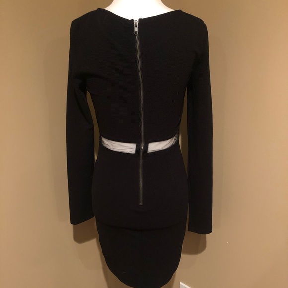 Dress - Picture 3 of 4